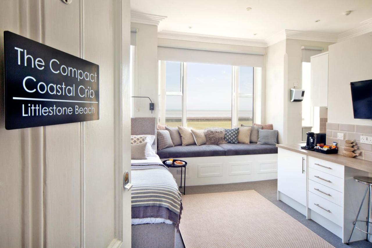 Beachfront Compact Coastal Crib, Direct Sea Views & Air Conditioning Littlestone-on-Sea Dış mekan fotoğraf